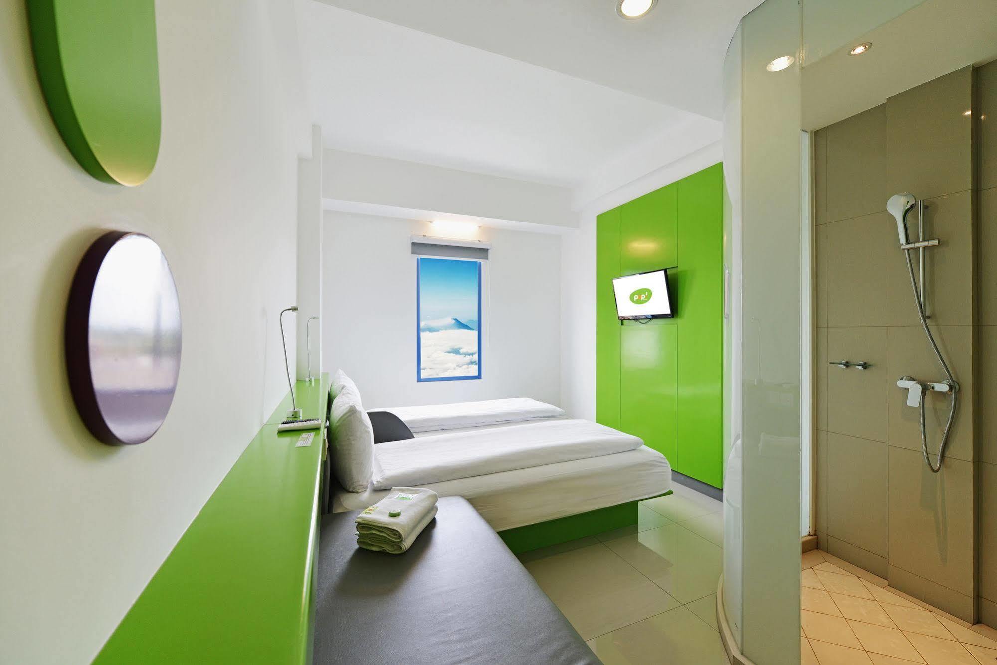 Pop! Hotel Malioboro - Γιογκιακάρτα Εξωτερικό φωτογραφία