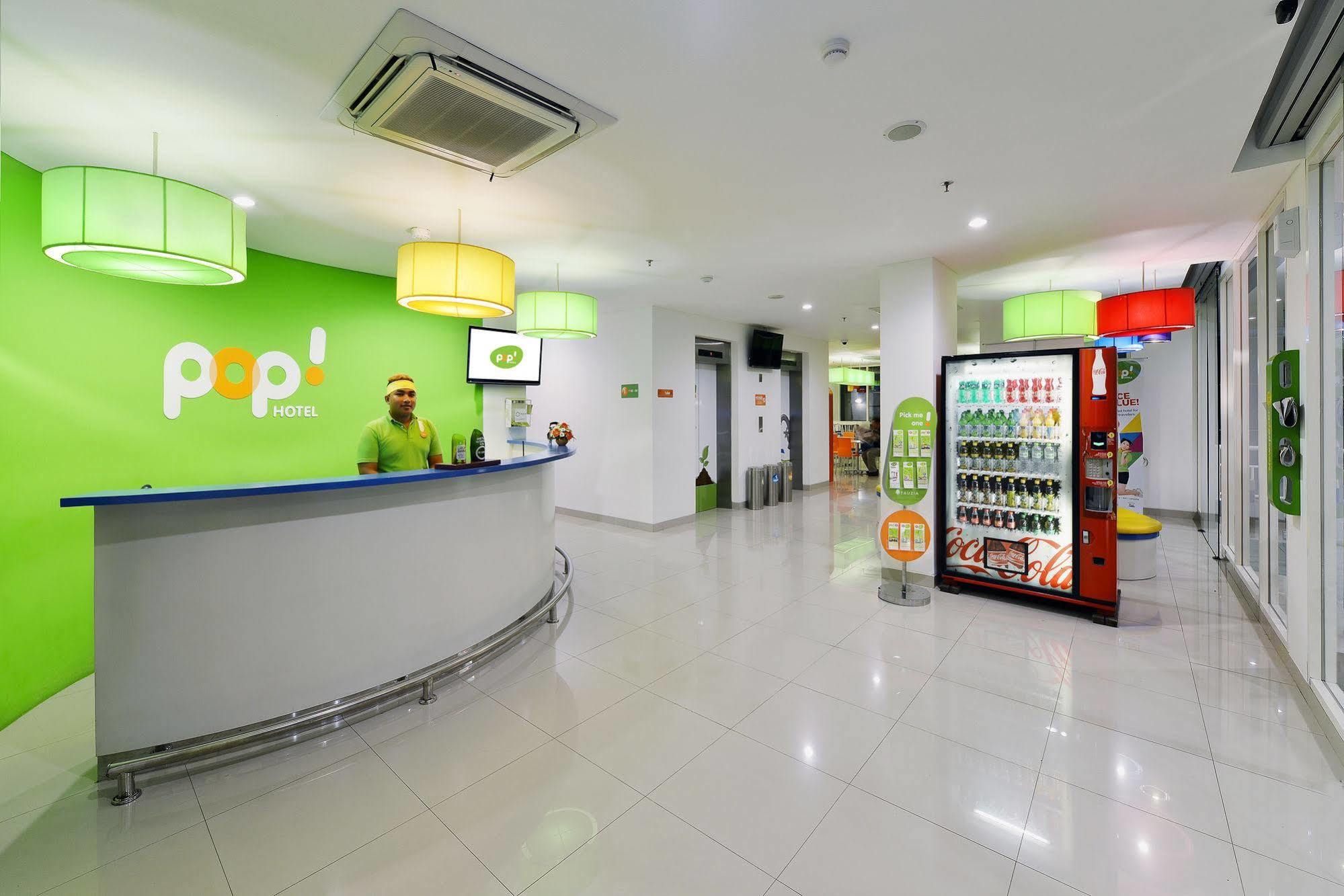 Pop! Hotel Malioboro - Γιογκιακάρτα Εξωτερικό φωτογραφία