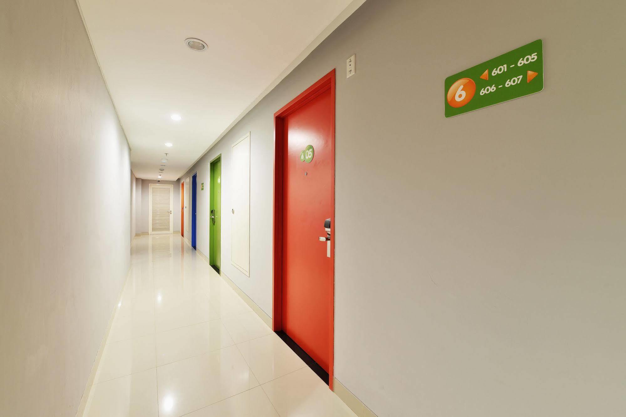 Pop! Hotel Malioboro - Γιογκιακάρτα Εξωτερικό φωτογραφία