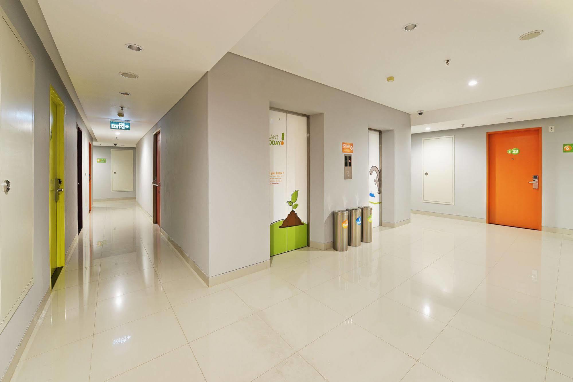 Pop! Hotel Malioboro - Γιογκιακάρτα Εξωτερικό φωτογραφία