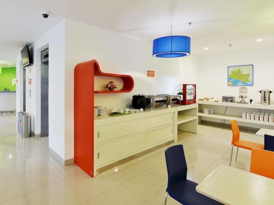 Pop! Hotel Malioboro - Γιογκιακάρτα Εξωτερικό φωτογραφία
